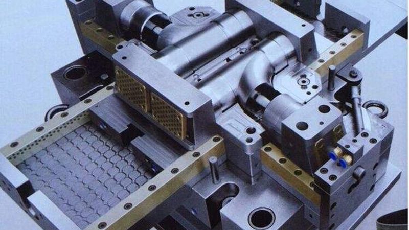 东莞双色模具：规格参数解析与选型要点**