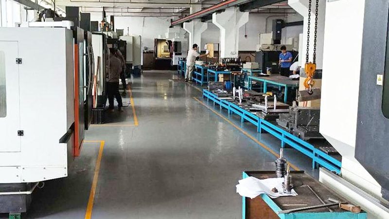 大型模具钢锻造：锻造工艺与批发报价解析